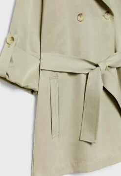 Stradivarius Short Flowing - Trench - Khaki 15 Stradivarius Short Flowing - Trench - Khaki -Next Soldes ad2c14fd312844aea135df9b8f3ae721