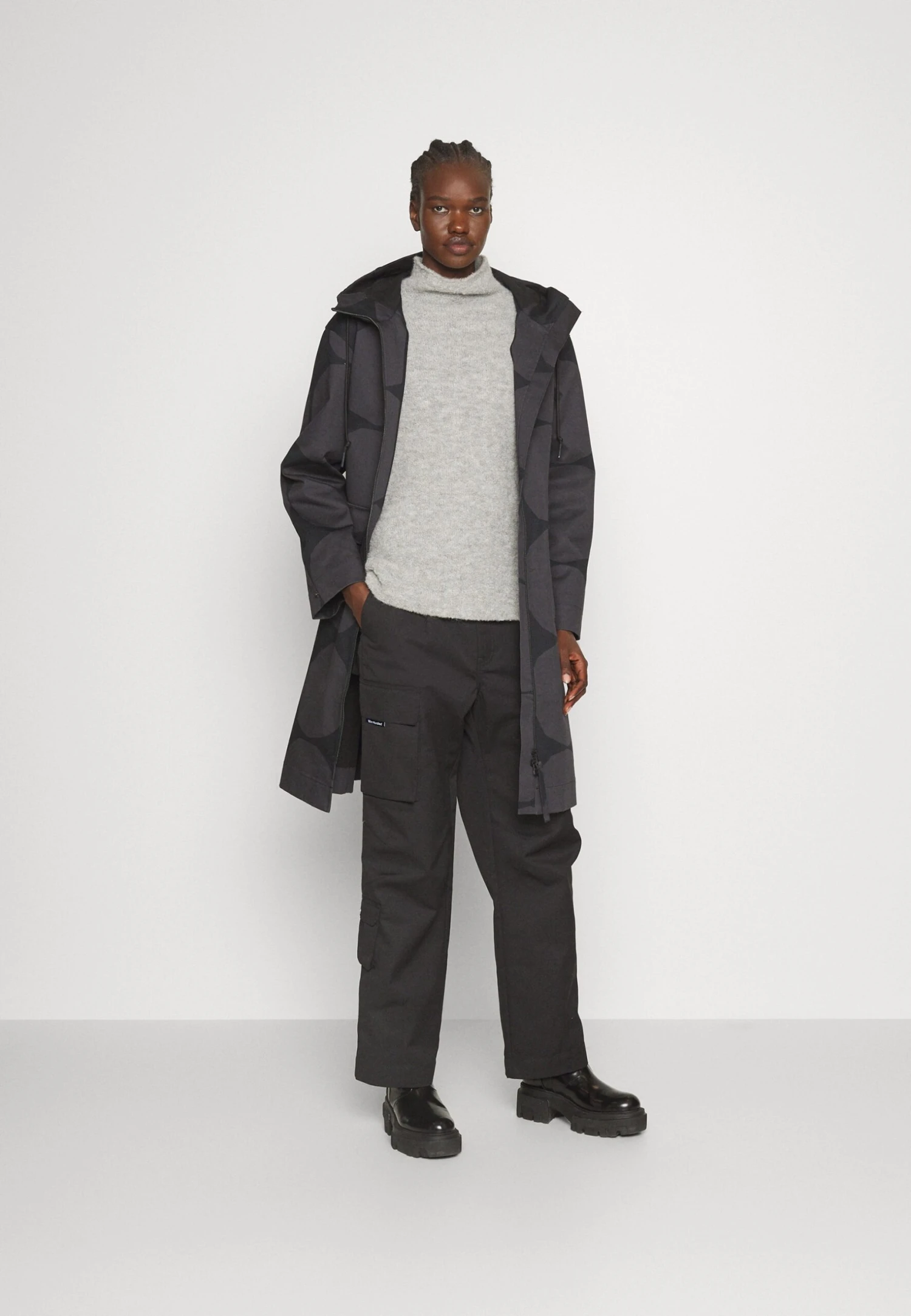 Marimekko Mangaani Kivet - Manteau Classique - Dark Grey, Black 4 Marimekko Mangaani Kivet - Manteau Classique - Dark Grey, Black – Image 2