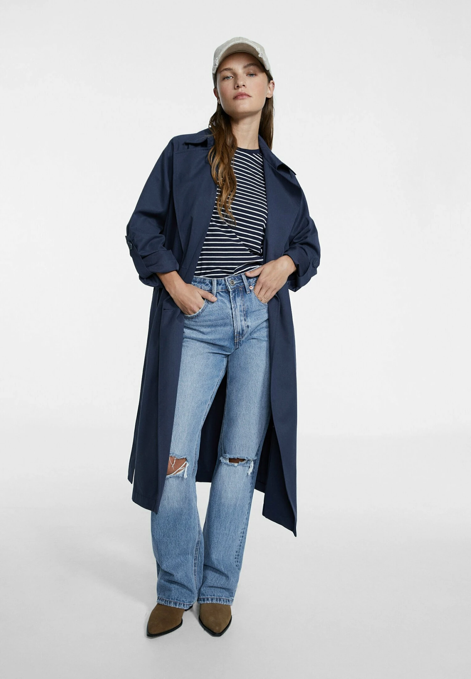 Stradivarius Langer Fliessender - Trench - Dark Blue 4 Stradivarius Langer Fliessender - Trench - Dark Blue – Image 2