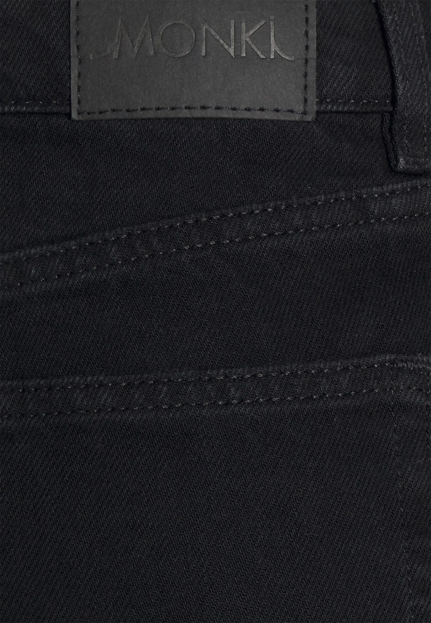 Monki Jean Boyfriend - Black Dark 5 Monki Jean Boyfriend - Black Dark – Image 3