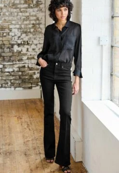 Next Press Crease Standard - Jean Flare - Black