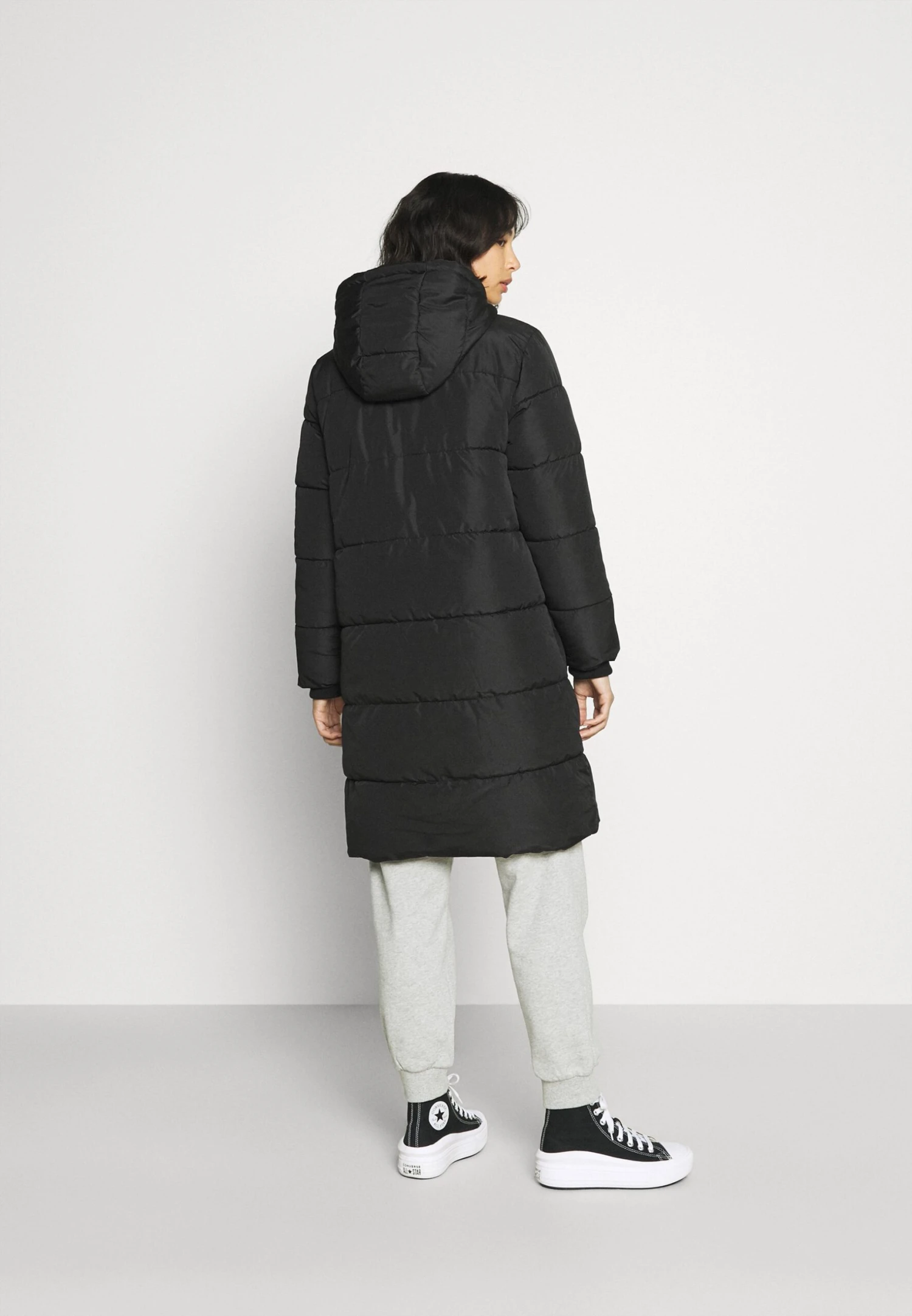 Pieces Petite Pcbee New Long Puffer Jacket - Manteau D'Hiver - Black 5 Pieces Petite Pcbee New Long Puffer Jacket - Manteau D'Hiver - Black – Image 3