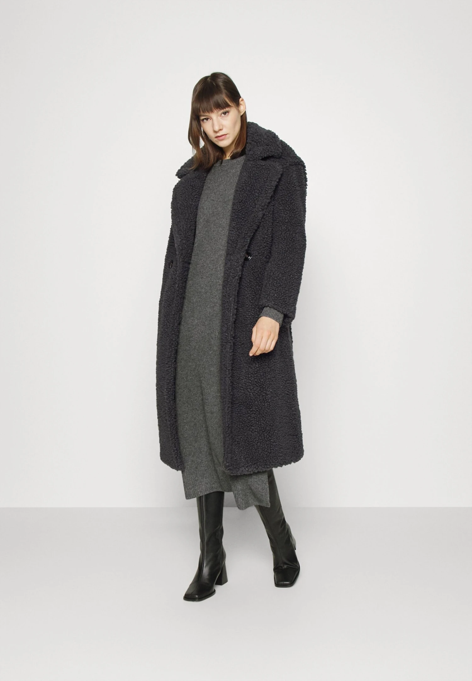 Ugg Gertrude Long Coat - Manteau D'Hiver - Ink Black 4 Ugg Gertrude Long Coat - Manteau D'Hiver - Ink Black – Image 2