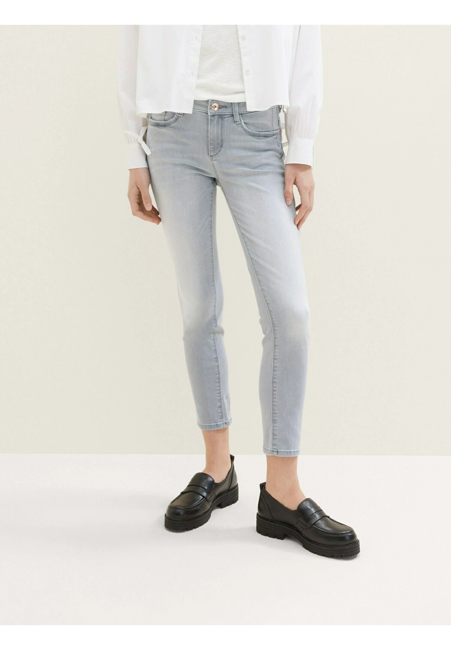 Tom Tailor Alexa - Jean Slim - Used Bleached Grey Denim 7 Tom Tailor Alexa - Jean Slim - Used Bleached Grey Denim – Image 5