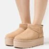 Ugg Classic Ultra Mini Platform - Bottines À Plateau - Driftwood -Next Soldes d4d9216b29134362910f24c4dd1d55fb