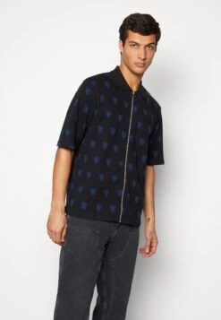 WEEKDAY Unisex Nima Polo - Gilet - Black -Next Soldes dbd199cb1e704dc99d0bf63ca02f1447