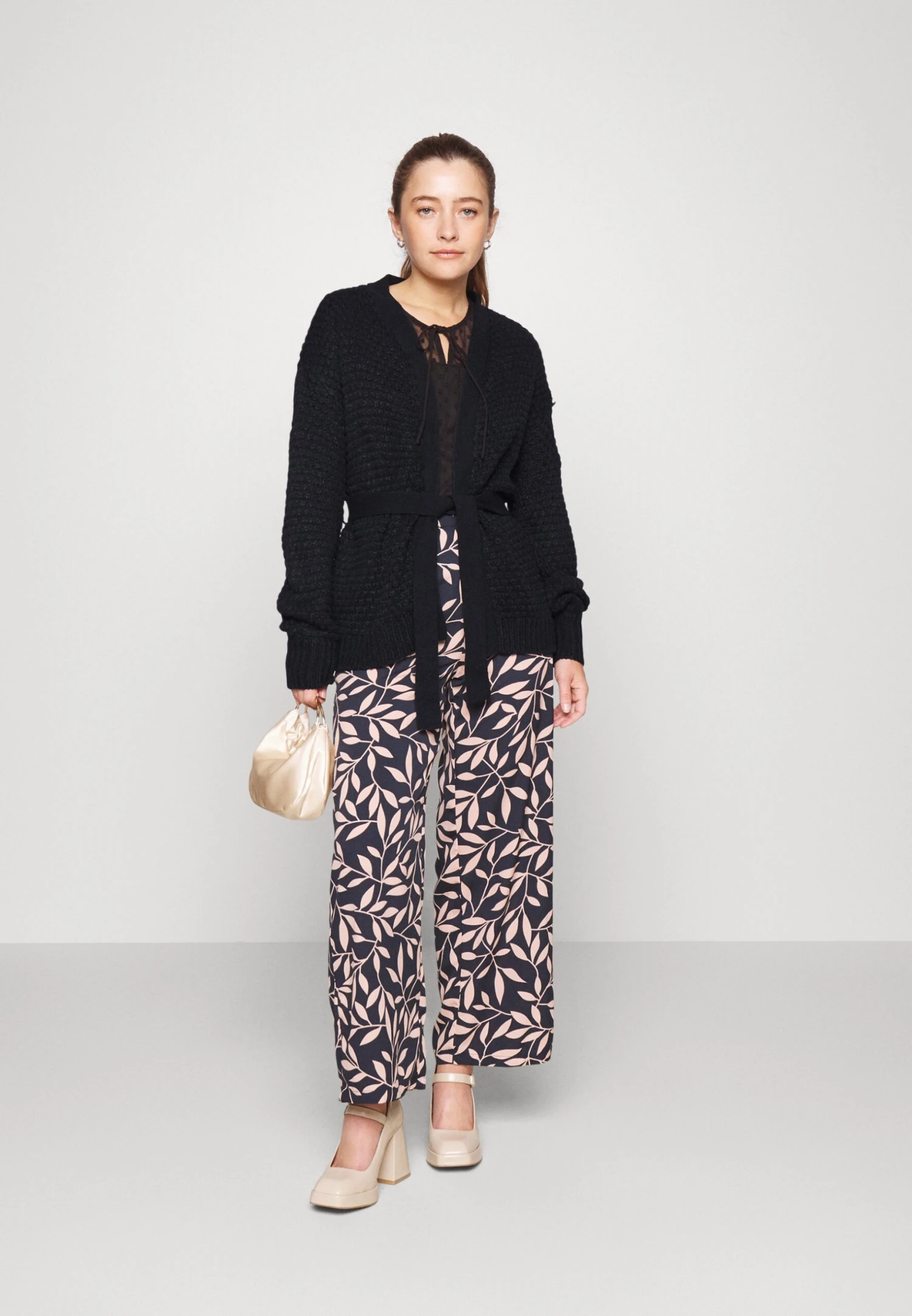 Viliomy Long Open Cardigan - Gilet - Black 4 Viliomy Long Open Cardigan - Gilet - Black – Image 2