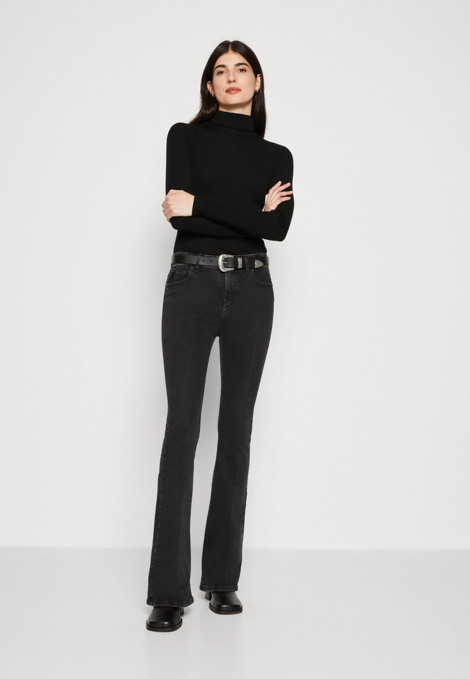 LOIS Jeans Raval - Jean Flare - Black Night 6 LOIS Jeans Raval - Jean Flare - Black Night – Image 4
