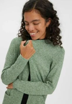 Vero Moda Doffy Ls Short Open Ga N - Gilet - Loden Frost -Next Soldes e09e305823e54bc9817761a21a172941