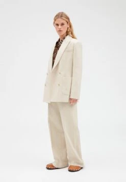 CLAUDIE PIERLOT Virginialin - Manteau Court - Lin -Next Soldes e65f44ab145e4b93a337a4ef9cc58ef1