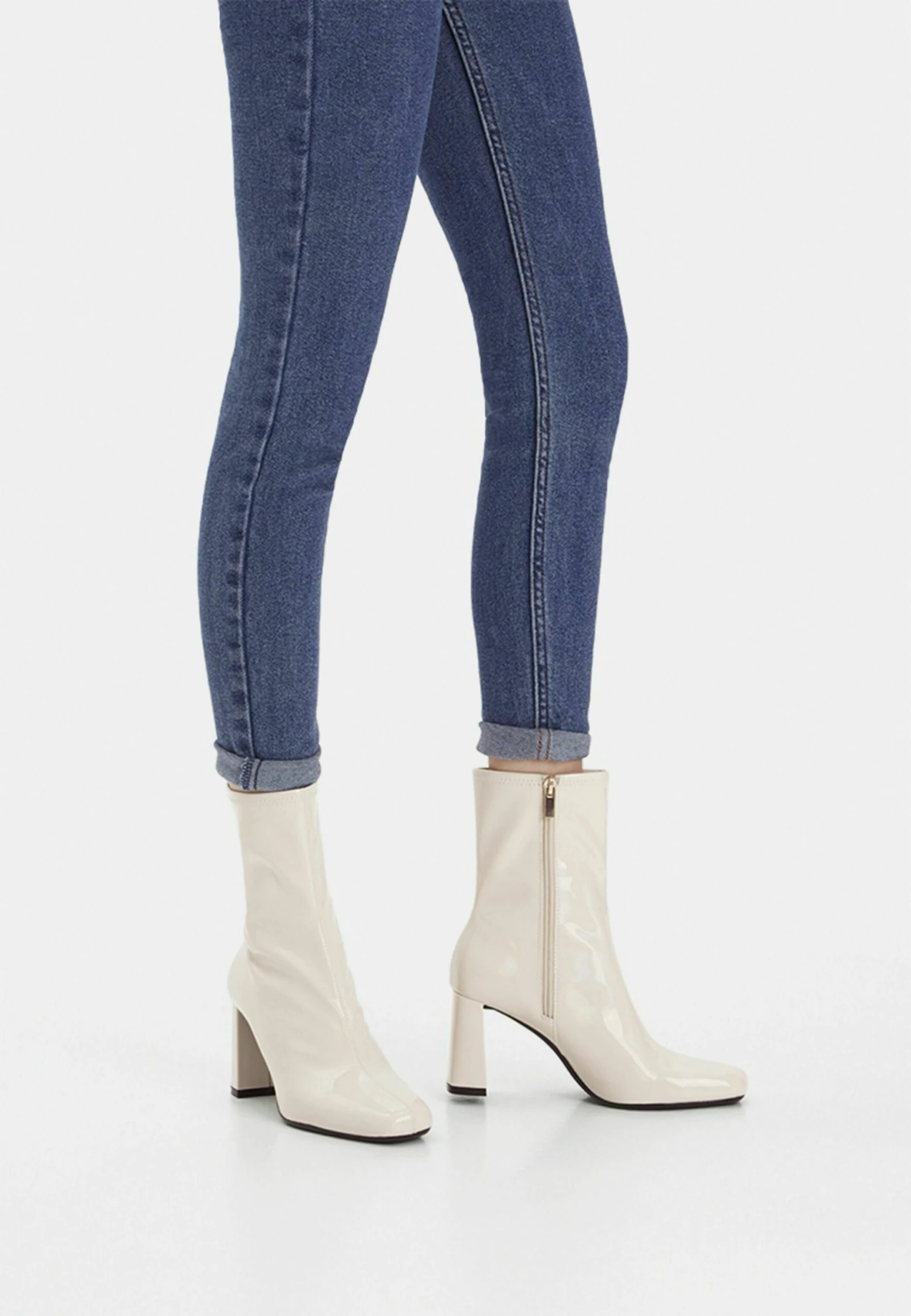 BERSHKA Patent Style Fitted - Boots À Talons - Off-White 3 BERSHKA Patent Style Fitted - Boots À Talons - Off-White