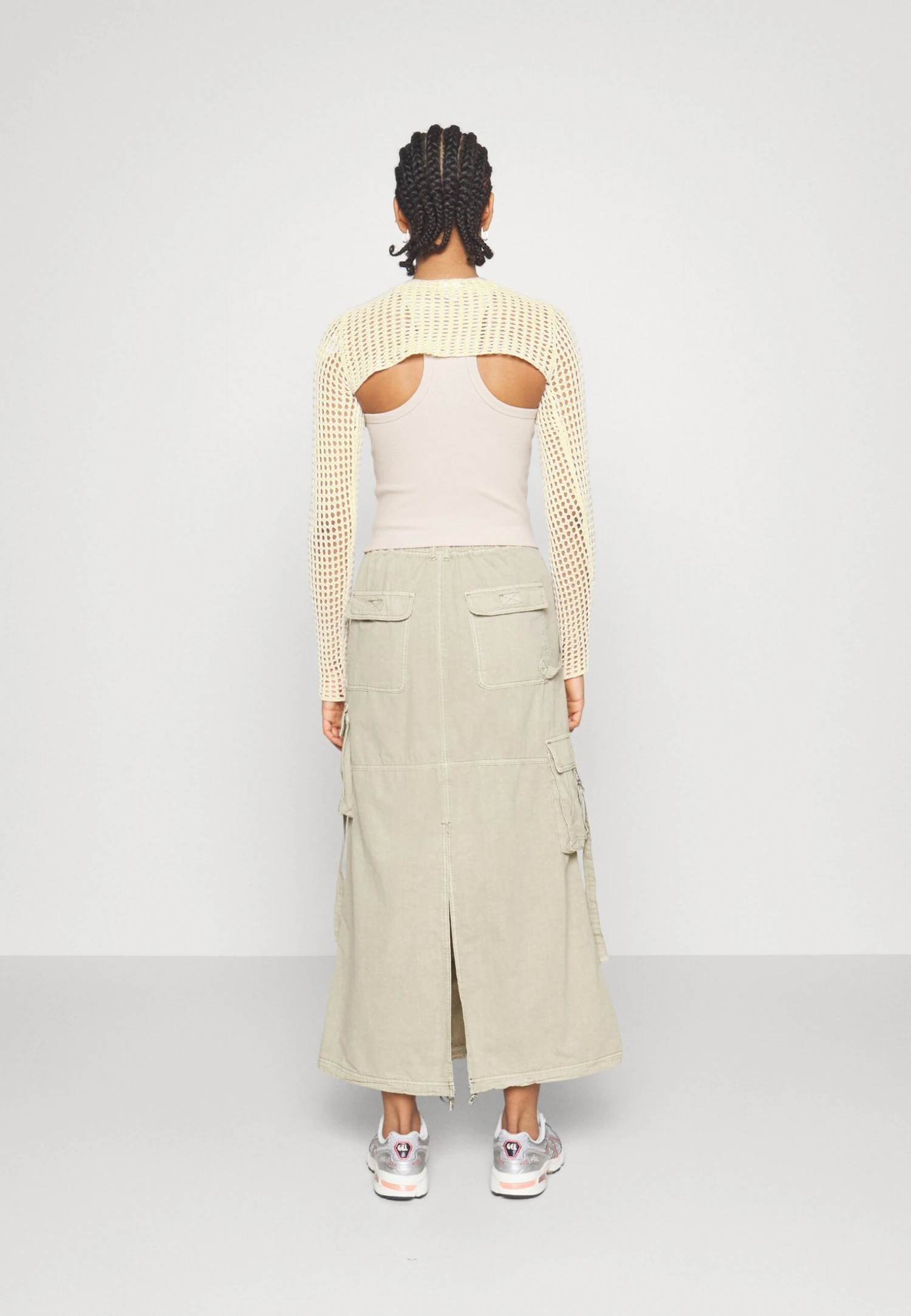 BDG Urban Outfitters Cropped Shrug - Pullover - Cream 5 BDG Urban Outfitters Cropped Shrug - Pullover - Cream – Image 3