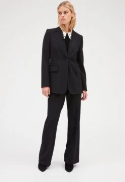 CLAUDIE PIERLOT Victory - Manteau Court - Noir -Next Soldes f7b551e0a3994e38a3246fd97efb142e