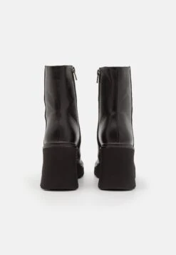 Lamoda Old Friend - Bottines À Talons Hauts - Black -Next Soldes f8063e5771fa46ad8a70fe17f0f2f4a9