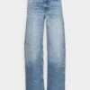 ARKET Jean Droit - Old Blue Wash -Next Soldes fa54b6d4533f42229d23fae02dc4623c