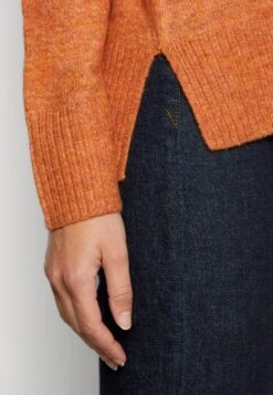 TOM TAILOR Denim Cosy V-Neck - Pullover - Rusty Amber -Next Soldes fcc9c75fa6554bd9837f2ad1faf31664